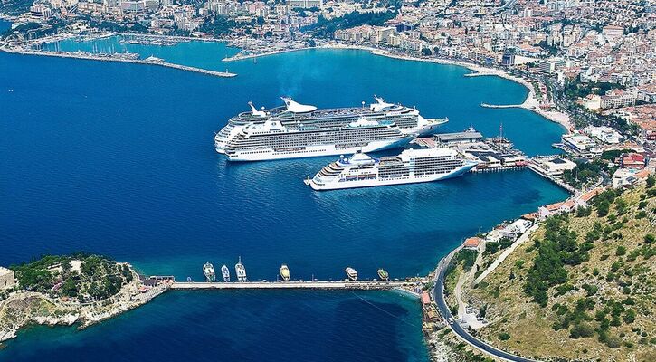 Kuşadası Çeşme Ayvalık Turu (2Gece Otel Konaklamalı)