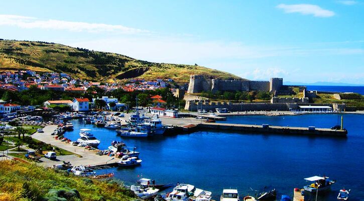 Bozcaada Assos Ayvalık Cunda Turu (1Gece Otel Konaklamalı)