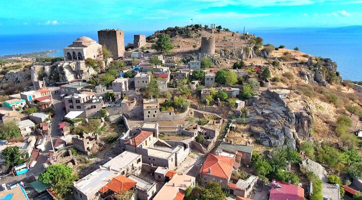 Bozcaada Assos Ayvalık Cunda Turu (1Gece Otel Konaklamalı)