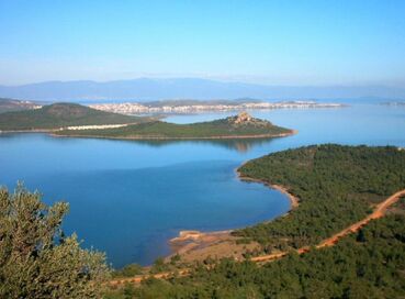 Bozcaada Assos Ayvalık Cunda Turu (1Gece Otel Konaklamalı)