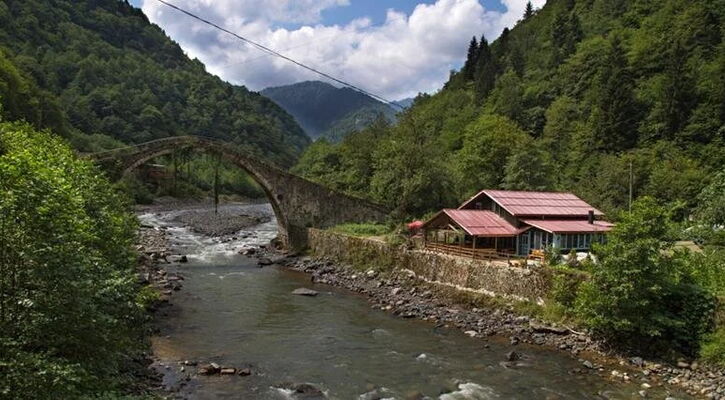 Karadeniz Yaylalar ve Batum Turu (3Gece Konaklama)